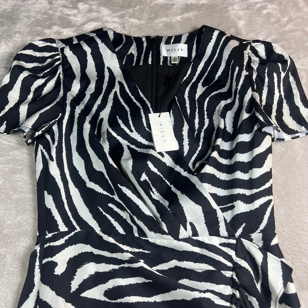 NWT Milly Women 2 Sheath Dress Black White Zebra Print Ruched Ruffle Puff Sleeve